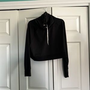 Vuorl X-large crop workout top